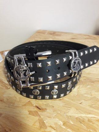 Belt Nieten 1571